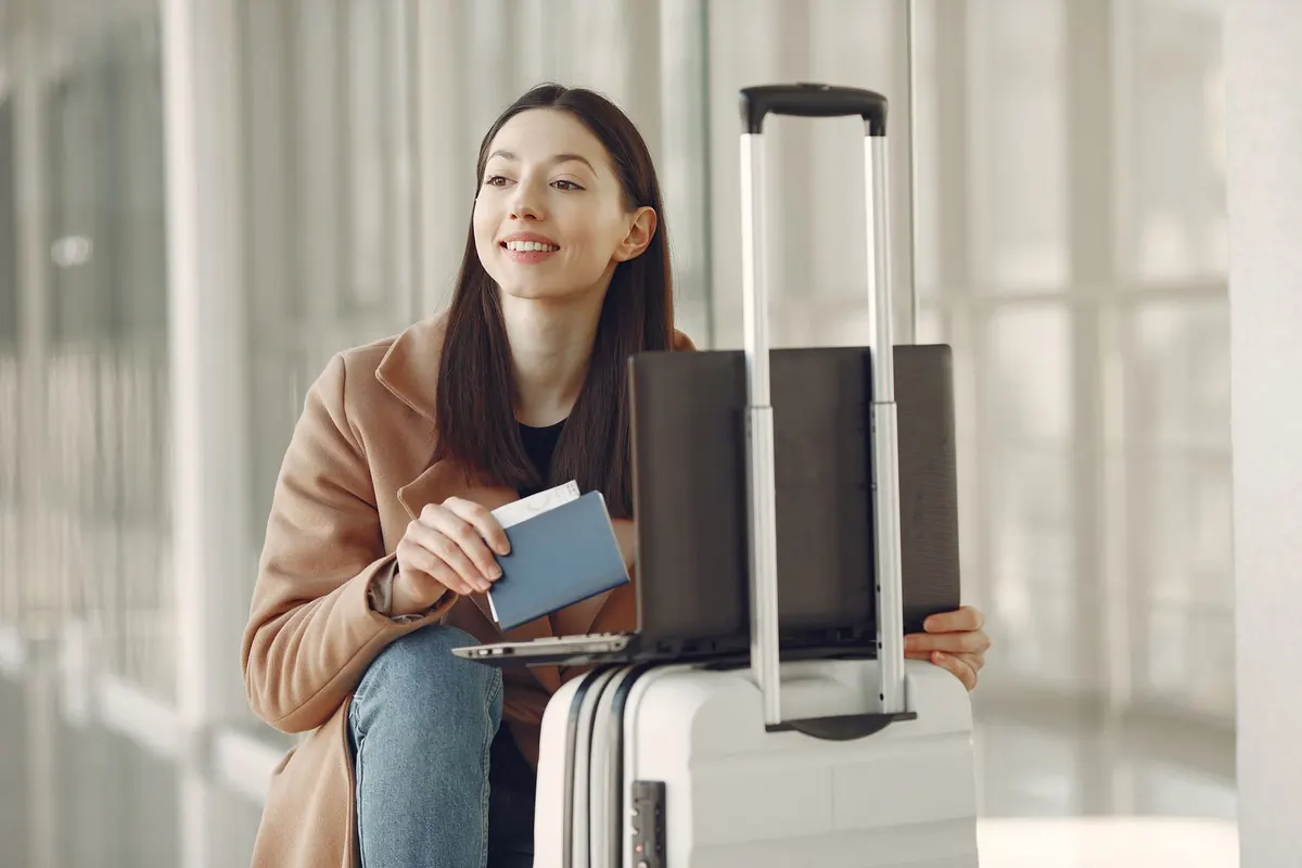 Public Wi-Fi Safety in Cafes and Airports: A 10-Minute Guide